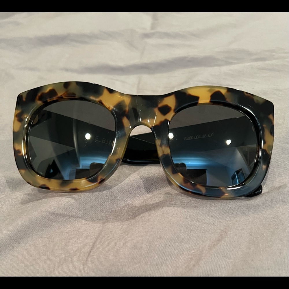 Anine Bing Larchmont tortoiseshell sunglasses